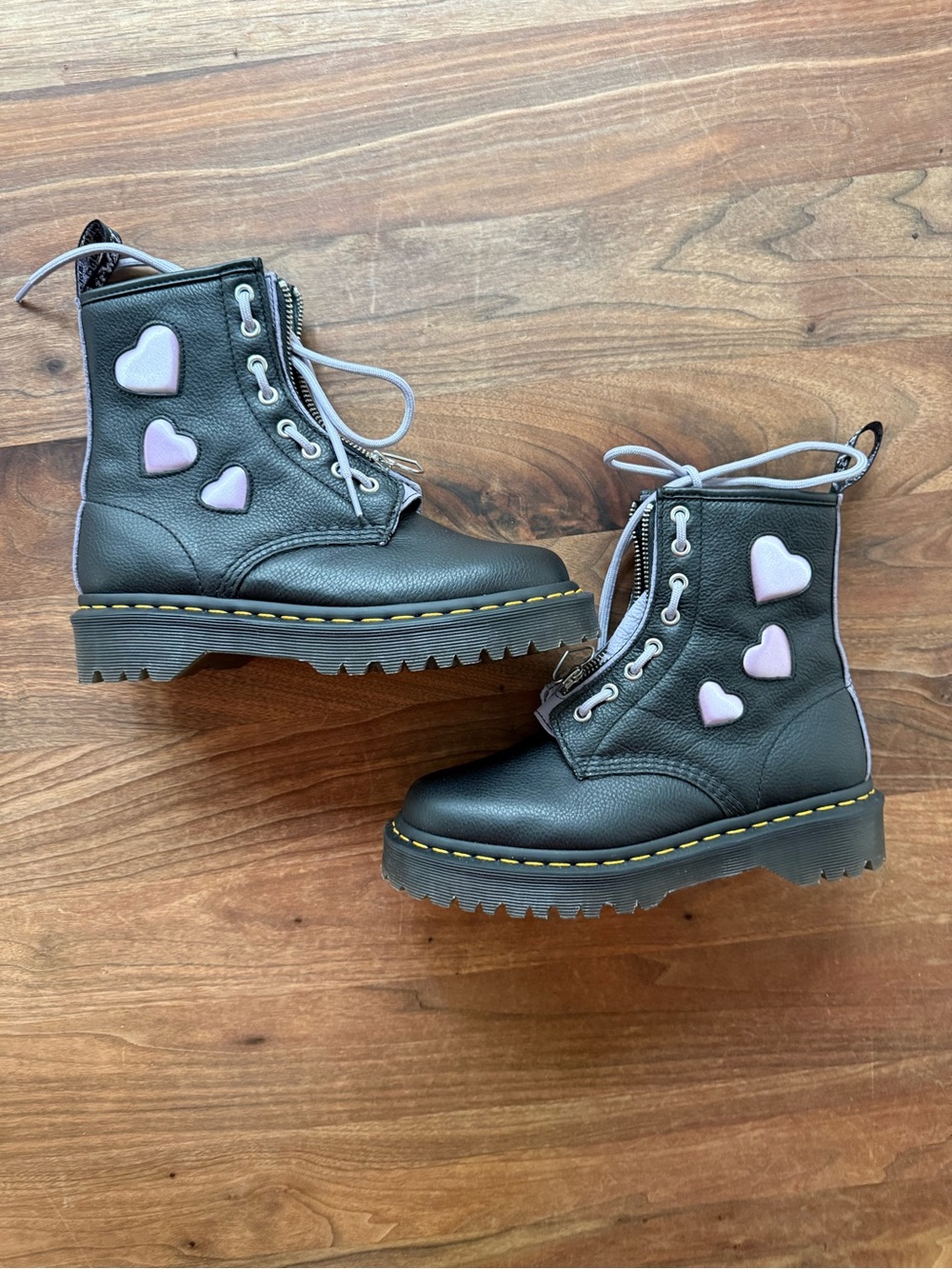 Dr. Martens Heart Purple Boots 1460 Zip Black Moto Women’s Size 7 US, EU 38
